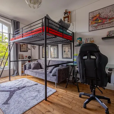 Guiton - Maison Avec Piscine Proche Centre La Rochelle